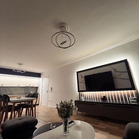 Art'S Apartment Тирана Экстерьер фото