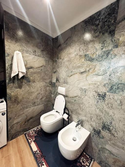 Art'S Apartment Тирана Экстерьер фото