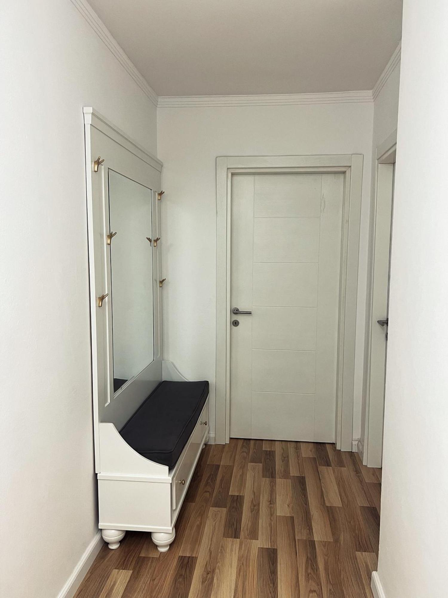 Art'S Apartment Тирана Экстерьер фото